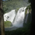 Il Paradiso Nel Borgo