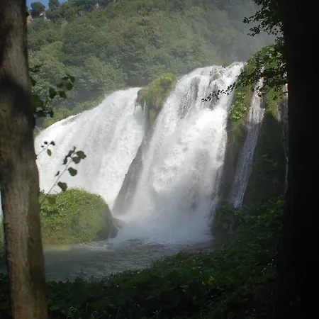 Il Paradiso Nel Borgo