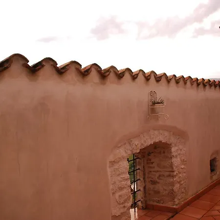 Il Paradiso Nel Borgo