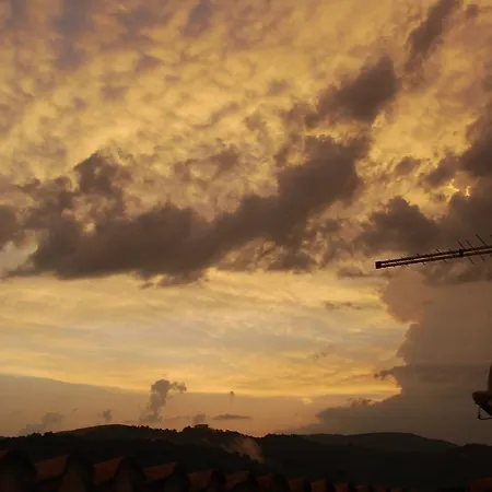 Il Paradiso Nel Borgo