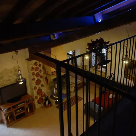Appartamento Il Paradiso Nel Borgo Arrone